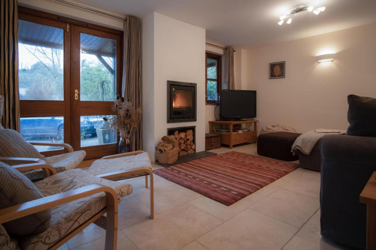 Llais Afon - 3 Bedroom Holiday Home - Фішгард Екстер'єр фото