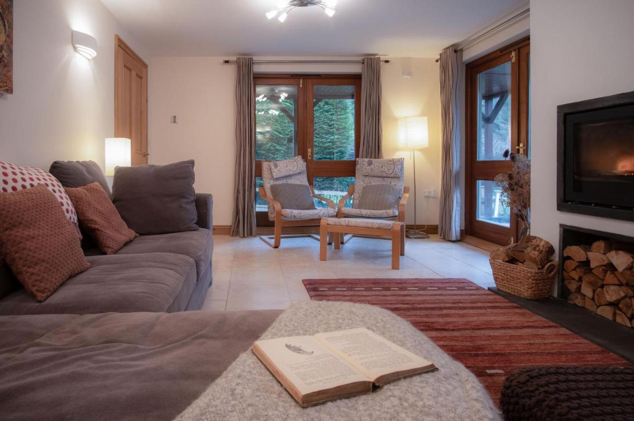 Llais Afon - 3 Bedroom Holiday Home - Фішгард Екстер'єр фото