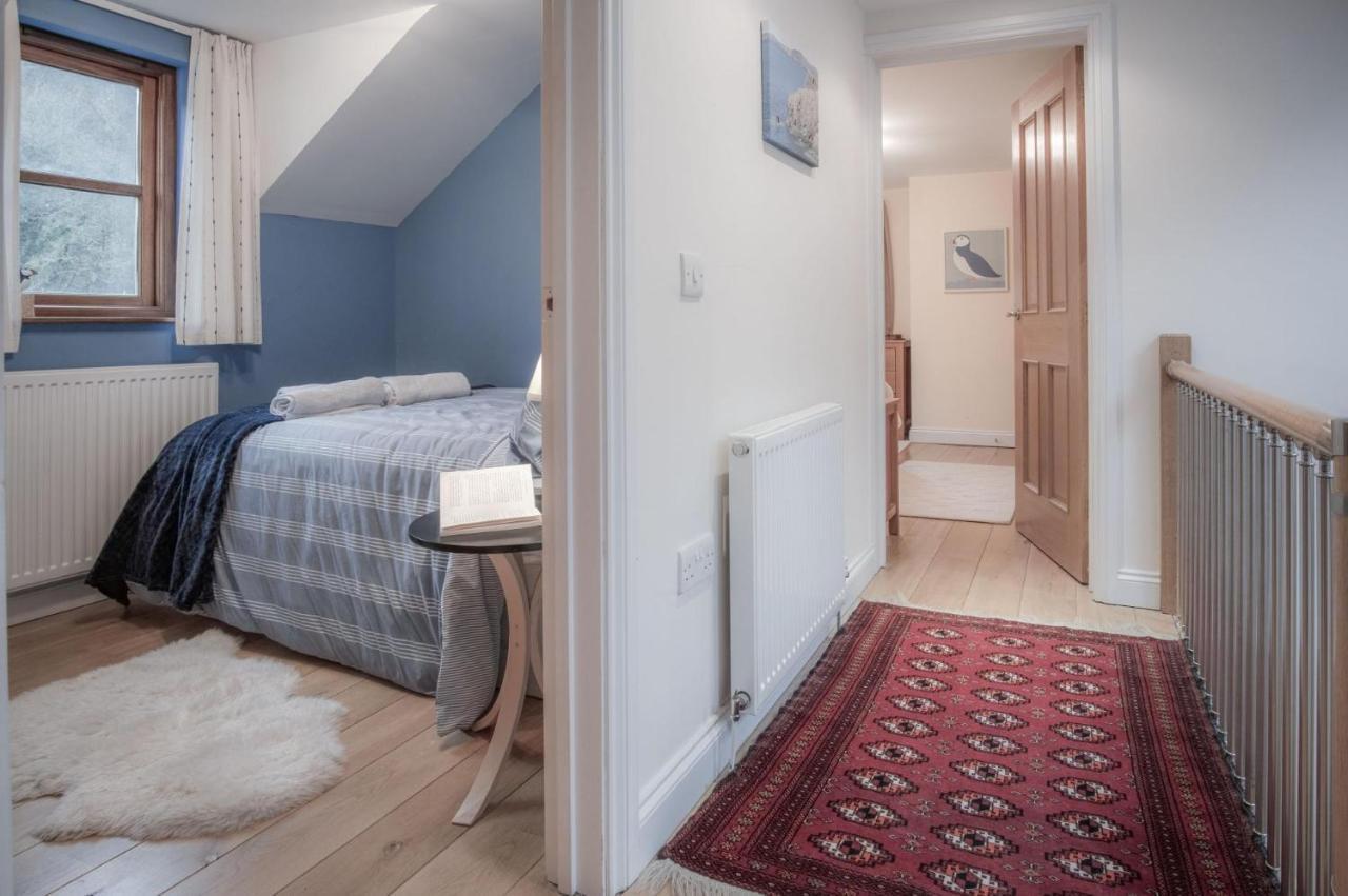 Llais Afon - 3 Bedroom Holiday Home - Фішгард Екстер'єр фото