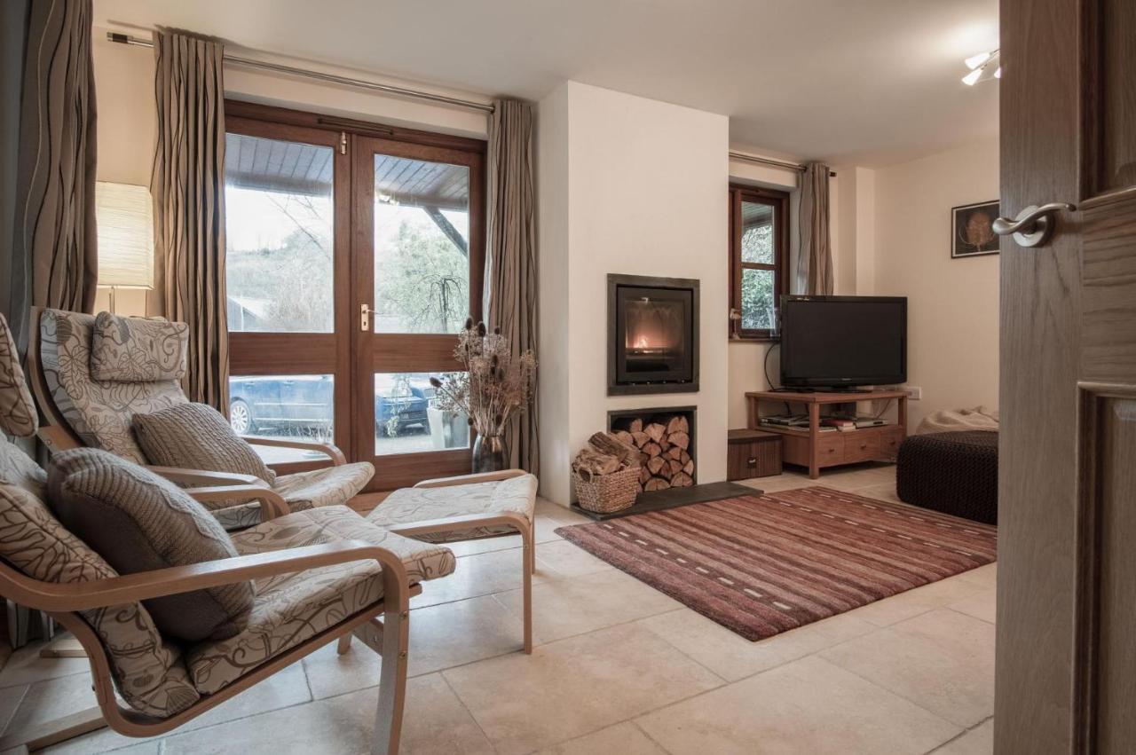 Llais Afon - 3 Bedroom Holiday Home - Фішгард Екстер'єр фото
